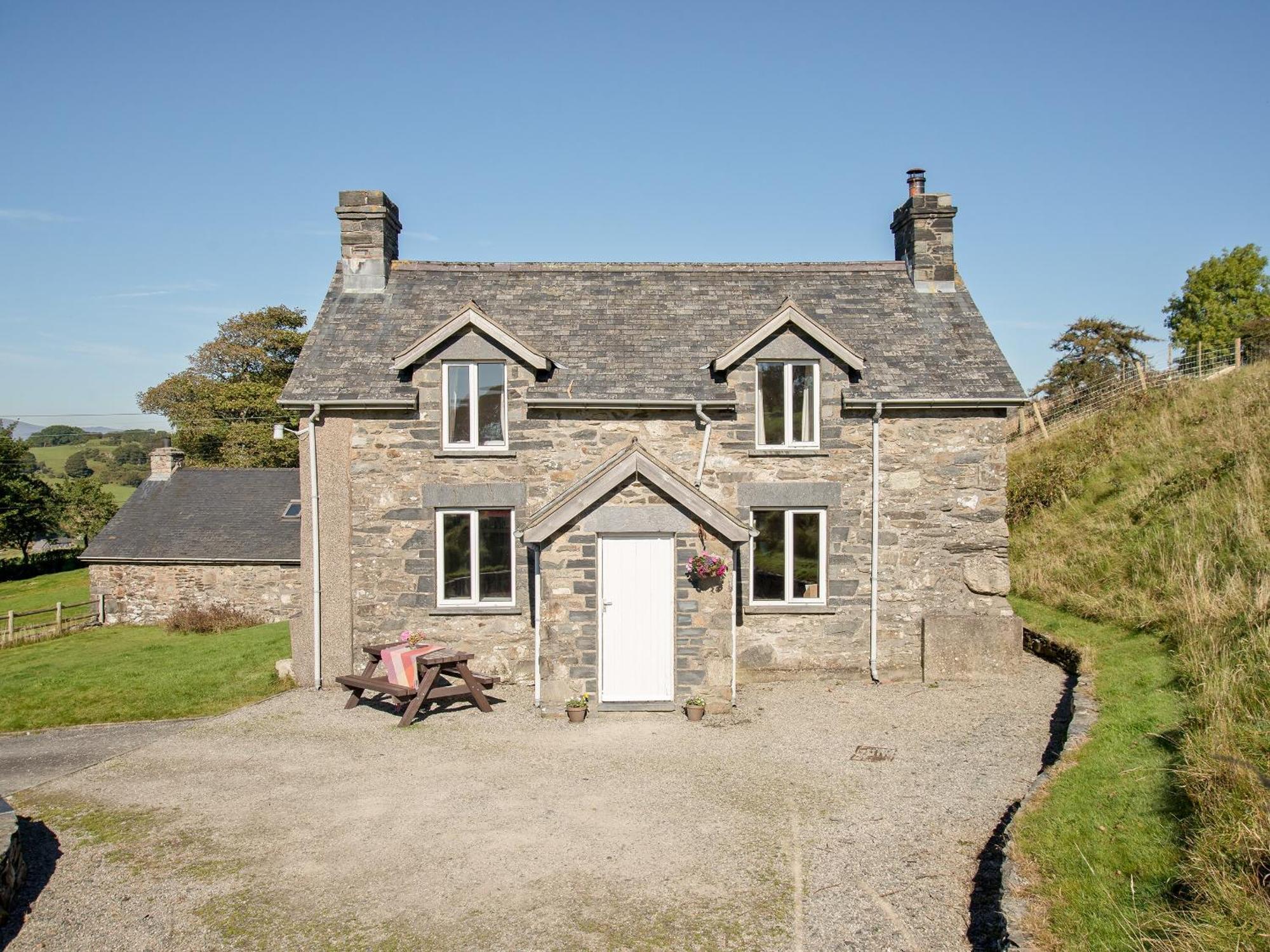 Cefn Bach Villa Capel Garmon Luaran gambar
