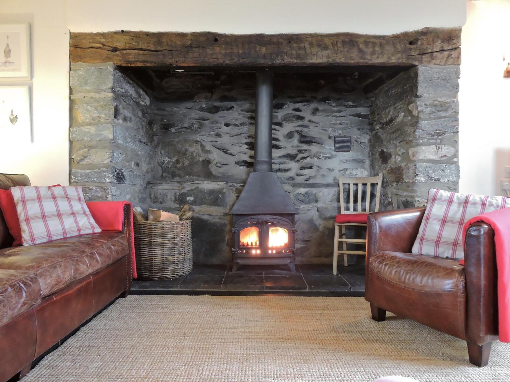 Cefn Bach Villa Capel Garmon Luaran gambar